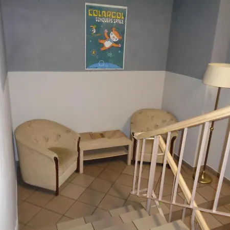 Go Rewolucji Auberge de jeunesse Łódź