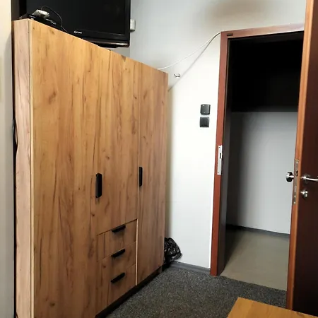 Auberge de jeunesse Go Rewolucji