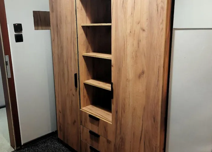 Go Rewolucji Vandrerhjem Łódź