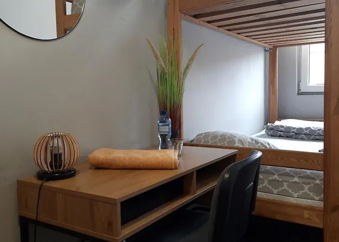 Go Rewolucji Albergue Łódź