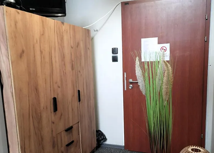 Go Rewolucji 旅馆 罗兹